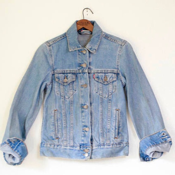 Levis Denim Jean Jacket 99s Slim Cut 